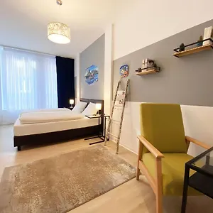 Hotell Kangarooms - Schlachte Weserpromenade, BRE